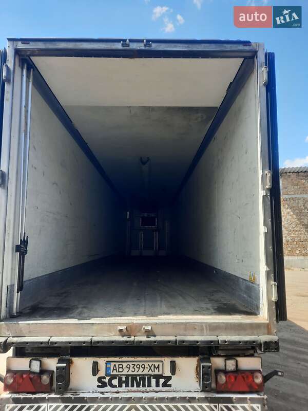 Рефрижератор напівпричіп Schmitz Cargobull SKO 24 2007 в Києві