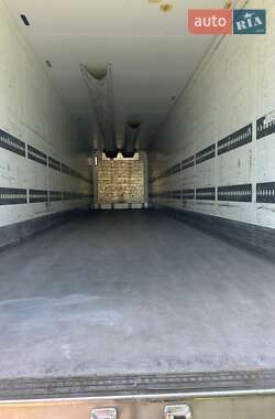 Рефрижератор полуприцеп Schmitz Cargobull SKO 24 2011 в 