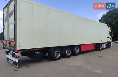 Рефрижератор полуприцеп Schmitz Cargobull SKO 24 2004 в 