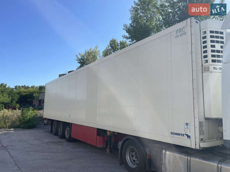 Рефрижератор полуприцеп Schmitz Cargobull SKO 24 2004 в 
