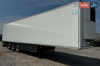 Рефрижератор полуприцеп Schmitz Cargobull SKO 24 2012 в Черновцах