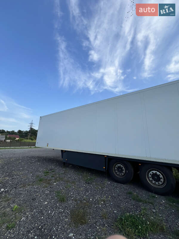 Рефрижератор полуприцеп Schmitz Cargobull SKO 24 2014 в Львове