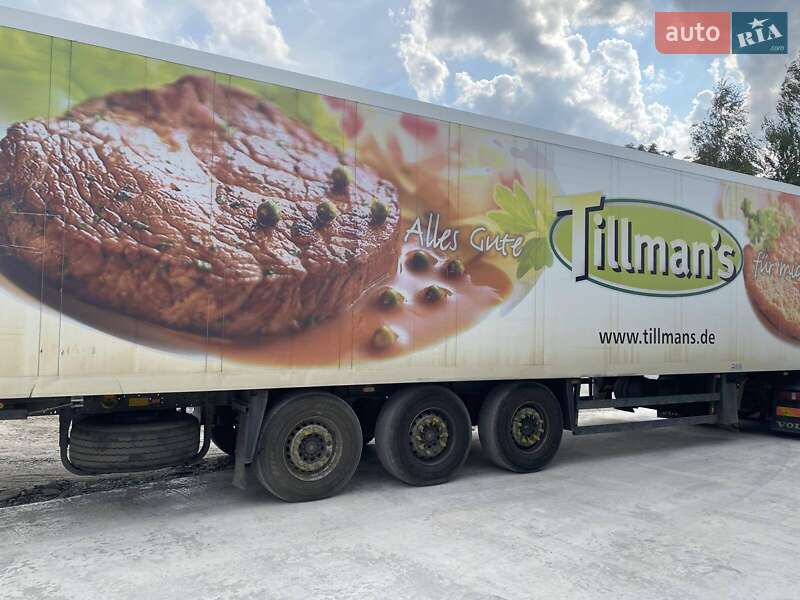 Рефрижератор напівпричіп Schmitz Cargobull SKO 24 2010 в 