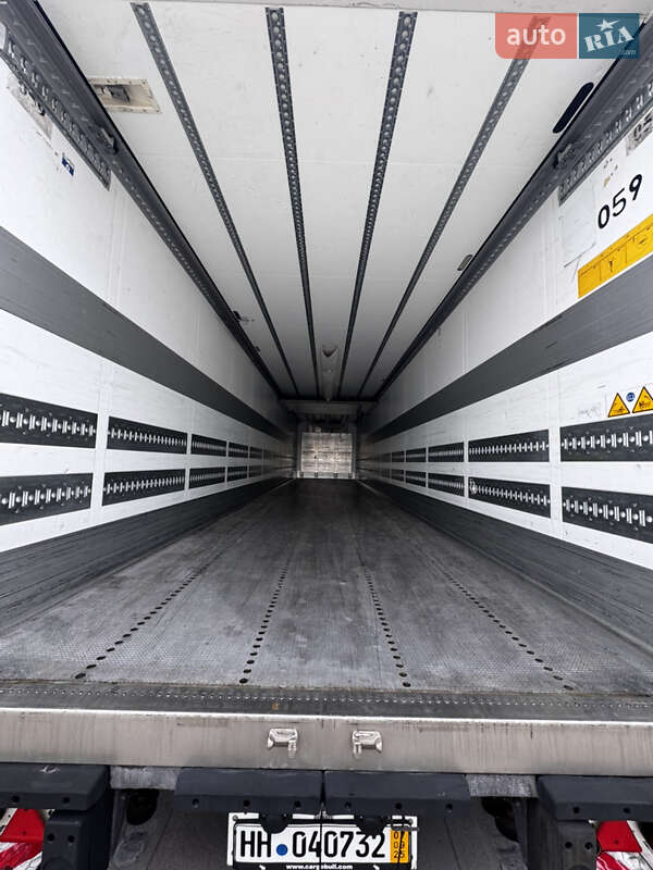 Рефрижератор полуприцеп Schmitz Cargobull SKO 24 2018 в Луцке