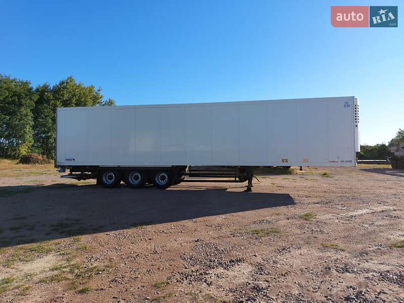 Рефрижератор напівпричіп Schmitz Cargobull SKO 24 2008 в Києві