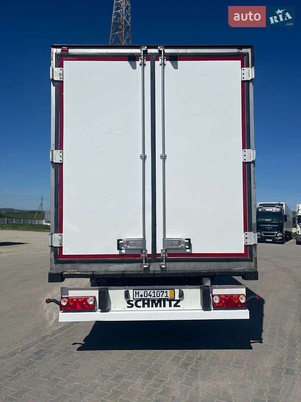 Рефрижератор напівпричіп Schmitz Cargobull SKO 24 2007 в Чернівцях