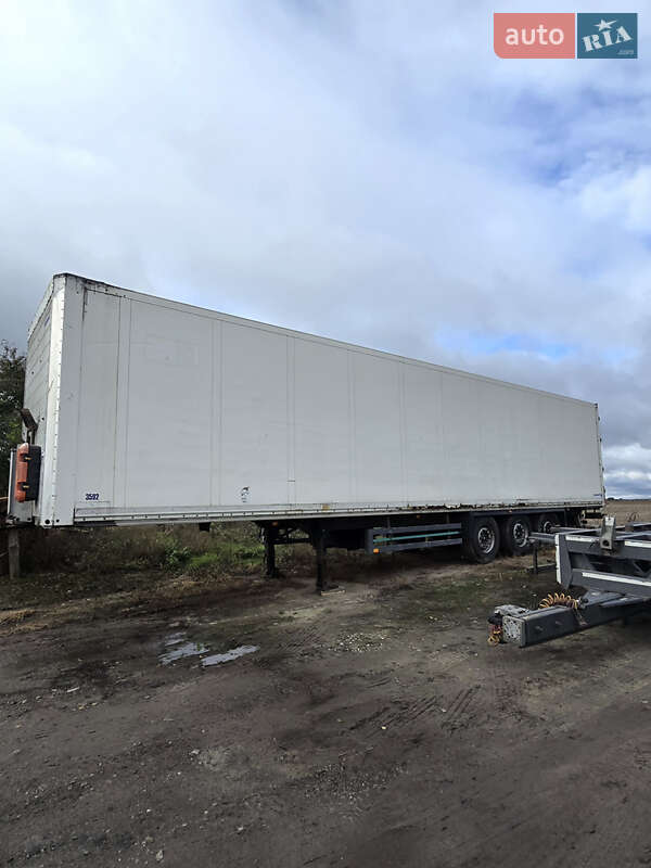 Изотермическая будка Schmitz Cargobull SKO 24 2008 в Бердичеве