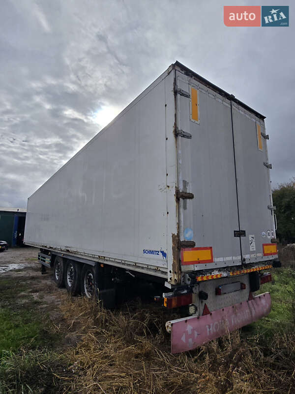 Изотермическая будка Schmitz Cargobull SKO 24 2008 в Бердичеве