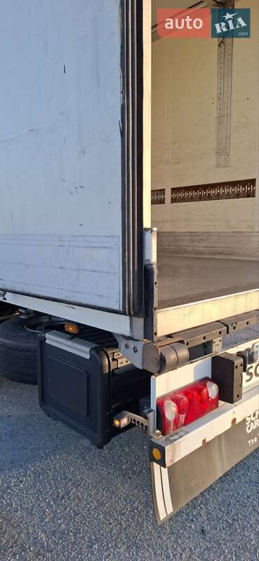 Рефрижератор полуприцеп Schmitz Cargobull SKO 24 2009 в Новомосковске