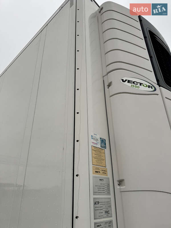 Рефрижератор напівпричіп Schmitz Cargobull SKO 24 2017 в Вінниці