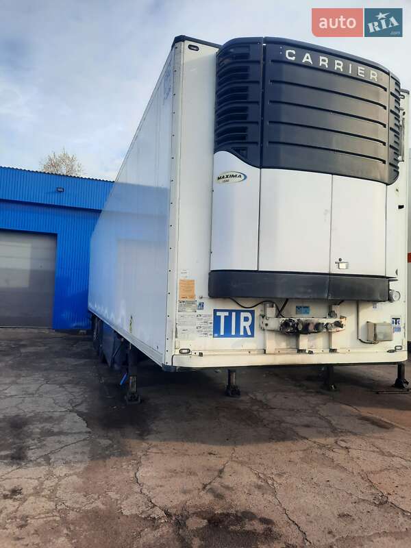 Рефрижератор полуприцеп Schmitz Cargobull SKO 24 2011 в Чернигове