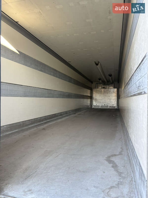 Рефрижератор полуприцеп Schmitz Cargobull SKO 24 2006 в Сарате