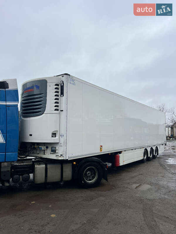 Рефрижератор полуприцеп Schmitz Cargobull SKO 24 2017 в Киеве