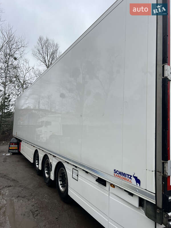 Рефрижератор полуприцеп Schmitz Cargobull SKO 24 2017 в Киеве