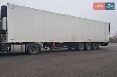 Рефрижератор полуприцеп Schmitz Cargobull SKO 2005 в 