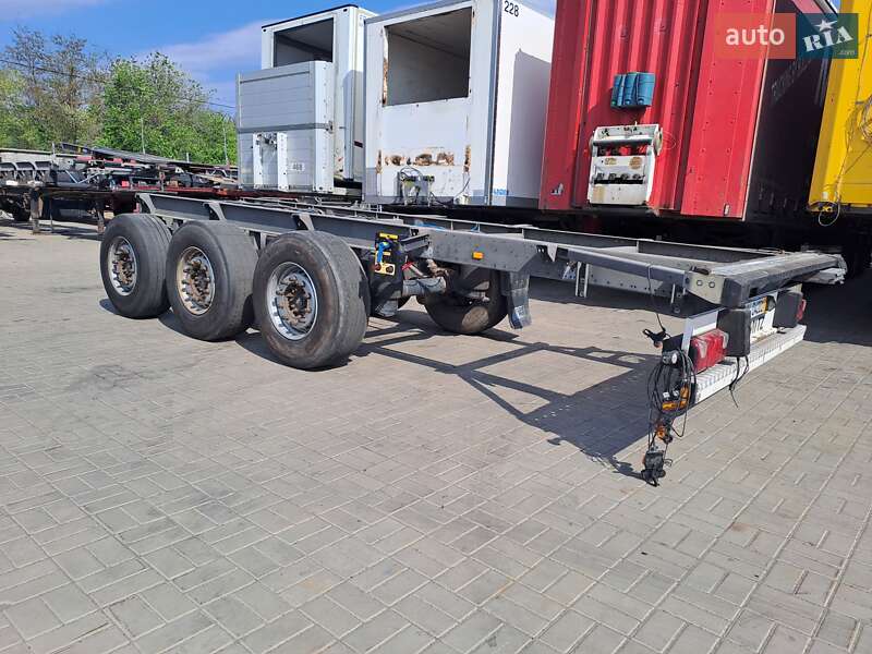 Schmitz Cargobull SKO 2014