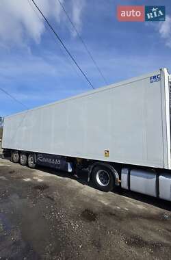 Рефрижератор Schmitz Cargobull SKO 2007 в Киеве