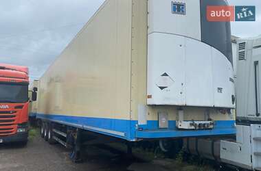 Рефрижератор полуприцеп Schmitz Cargobull SKO 2011 в Черновцах