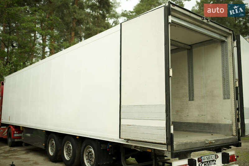 Рефрижератор Schmitz Cargobull SKO 2012 в Киеве