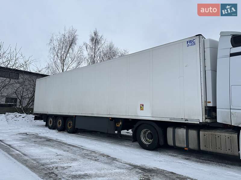 Schmitz Cargobull SKO 2011