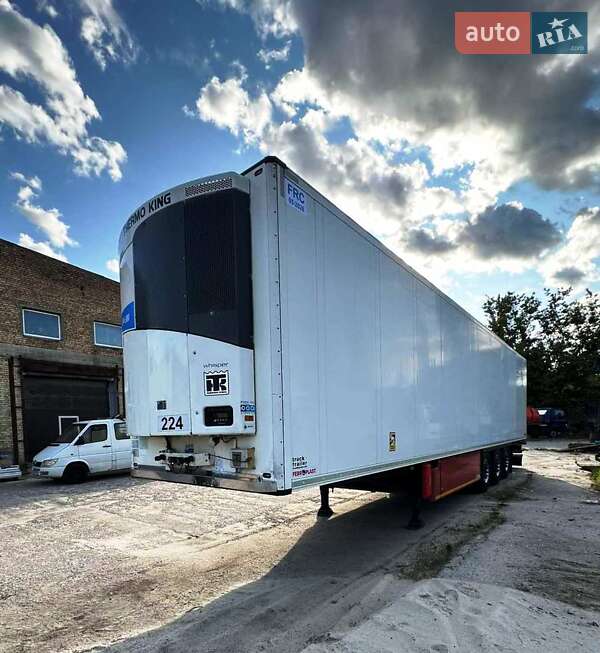 Рефрижератор полуприцеп Schmitz Cargobull SL 2013 в 