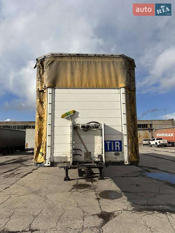 Бортовий напівпричіп Schmitz Cargobull SO1 1998 в Покрові