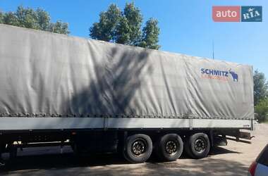 Бортовой полуприцеп Schmitz Cargobull SPR 24 2004 в Обухове