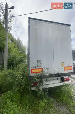 Бортовий напівпричіп Schmitz Cargobull SPR 24 2007 в 