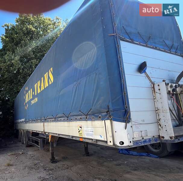 Бортовий напівпричіп Schmitz Cargobull SPR 24 2004 в Львові