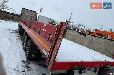 Бортовий напівпричіп Schmitz Cargobull SPR 24 2000 в Павлограді