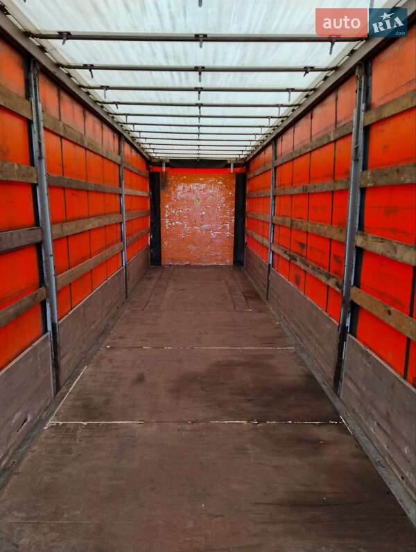 Тентованный борт (штора) - полуприцеп Schmitz Cargobull SPR 27 2006 в Каменке-Бугской