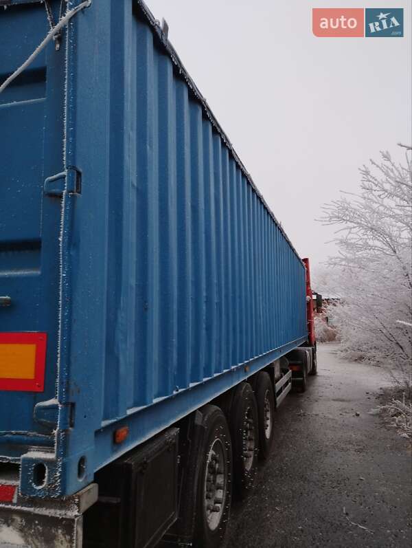 Контейнеровоз полуприцеп Schmitz Cargobull SPR 2004 в Виньковцах