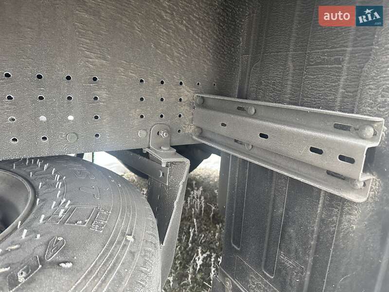 Тентованный борт (штора) - полуприцеп Schmitz Cargobull SPR 2018 в Киеве