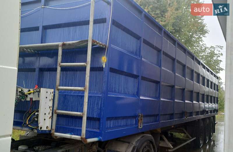 Зерновоз - полуприцеп Schmitz Cargobull SSD 2003 в 