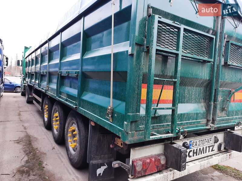 Зерновоз - полуприцеп Schmitz S-01 2006 в Черкассах
