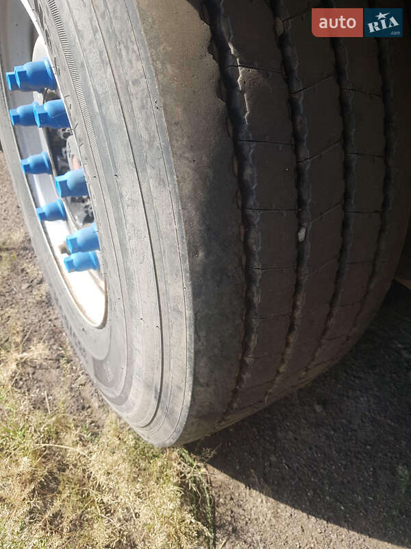 Зерновоз - полуприцеп Schmitz S-01 2006 в Одессе