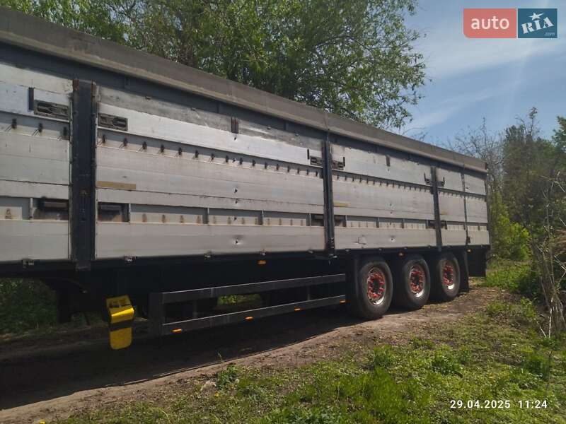 Зерновоз - полуприцеп Schmitz S-01 2000 в Варве