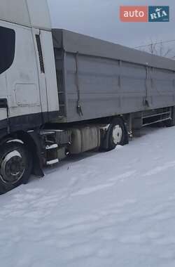 Бортовий напівпричіп Schmitz S-01 2004 в Запоріжжі