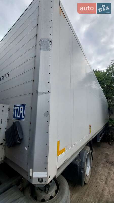 Бортовой полуприцеп Schmitz S-01 2006 в 