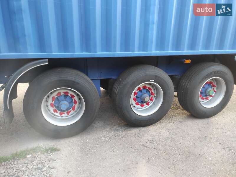 Контейнеровоз полуприцеп Schmitz S-01 2002 в Прилуках