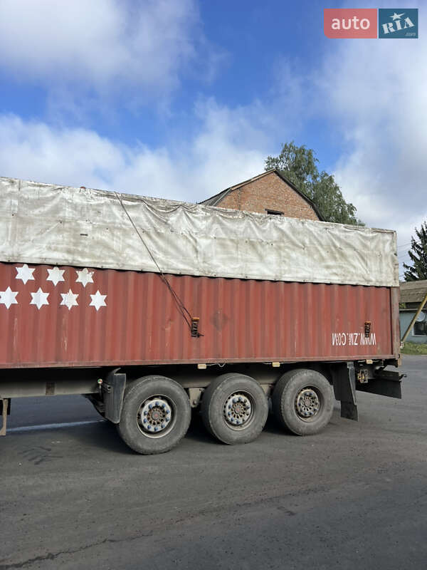 Зерновоз - полуприцеп Schmitz S-01 2004 в Немирове