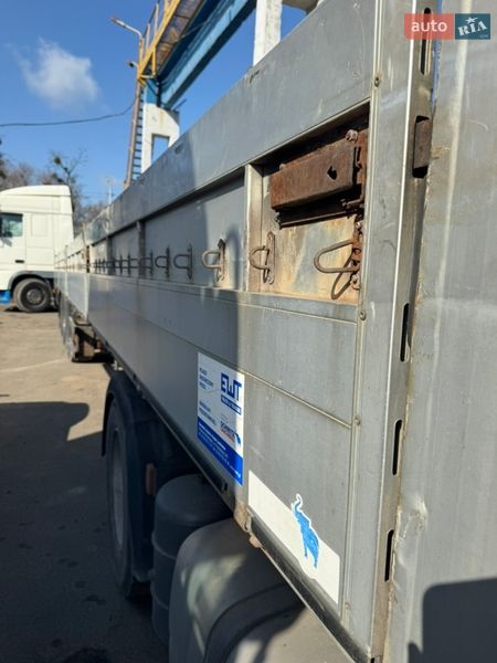 Борт Schmitz S-01 2007 в Києві