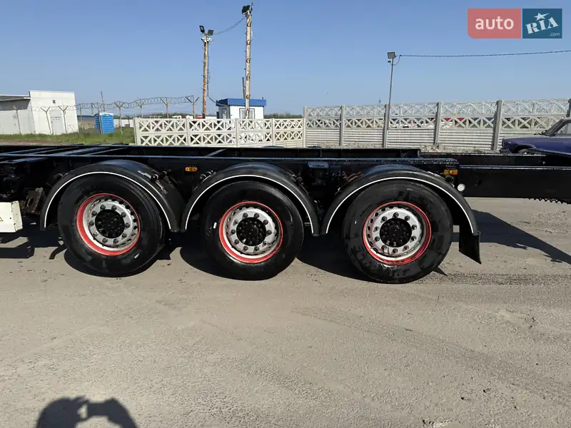 Контейнеровоз Schmitz SCF 24G 2002 в 
