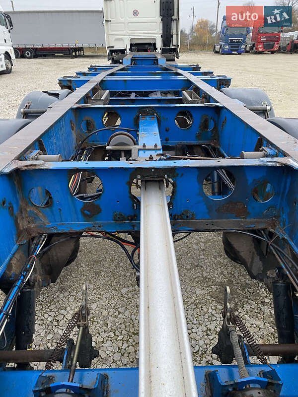 Контейнеровоз напівпричіп Schmitz SCF 24G 2005 в Тернополі