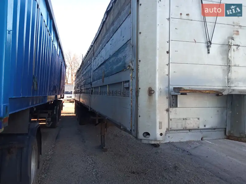 Зерновоз - напівпричіп Schmitz SCS 24 2000 в 