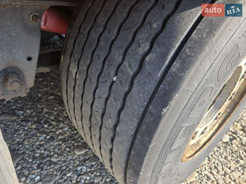 Тентований борт (штора) - напівпричіп Schmitz SCS 24 2013 в Тячеві