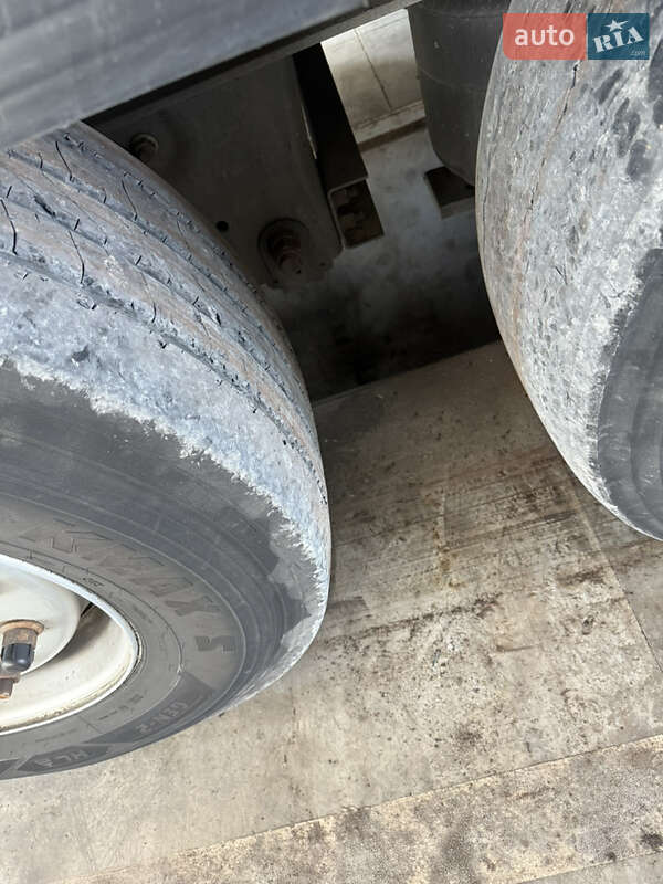 Тентованный борт (штора) - прицеп Schmitz SCS 24 2013 в Иршаве фото 5 Тентованный борт (штора) - прицеп Schmitz SCS 24 2013 в Иршаве