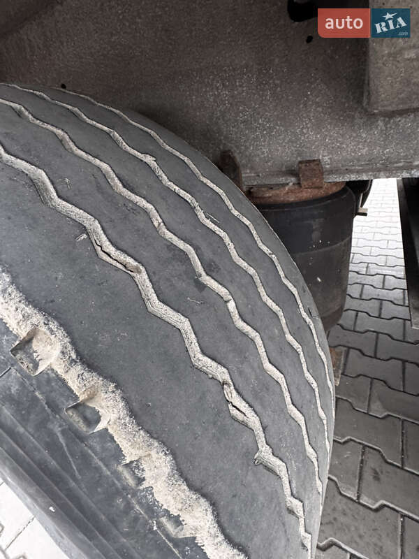 Тентований борт (штора) - напівпричіп Schmitz SCS 24 2013 в Луцьку