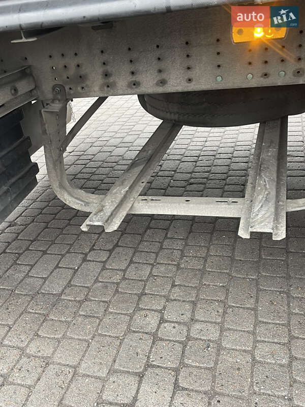 Тентований борт (штора) - напівпричіп Schmitz SCS L24 2016 в Мукачевому