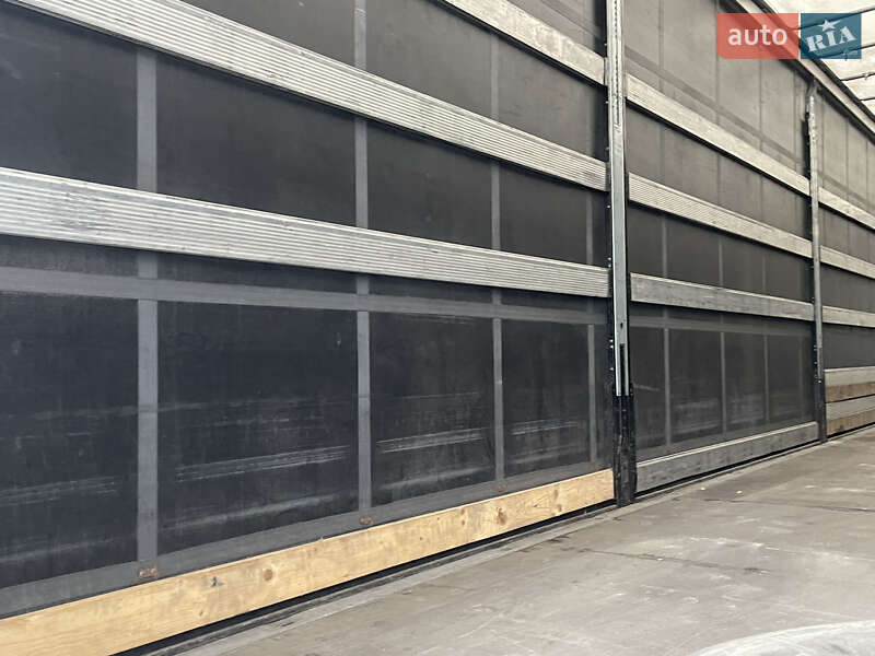 Тентований борт (штора) - напівпричіп Schmitz SCS L24 2016 в Мукачевому